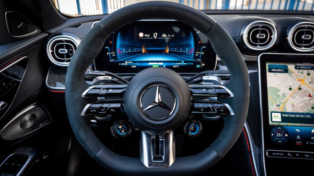 2024-mercedes-amg-c63-s-e-performance-interior